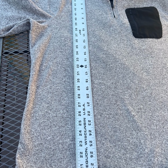 Urban Pipeline Fleece Sweater, quarter zip with Black pocket and trim XL - Men’s - Picture 4 of 8